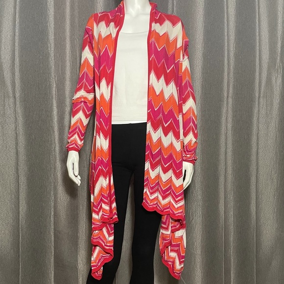 BCBGMaxAzria Women’s Chevron High Low Cardigan - Picture 1 of 12